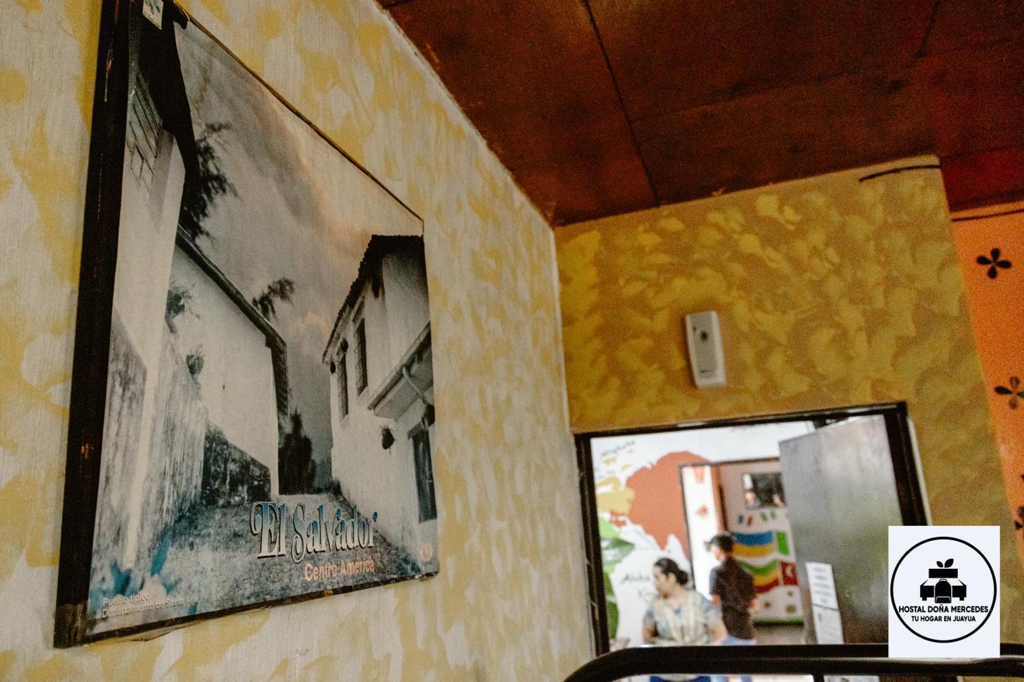 Hostal Dona Mercedes Juayua Bagian luar foto