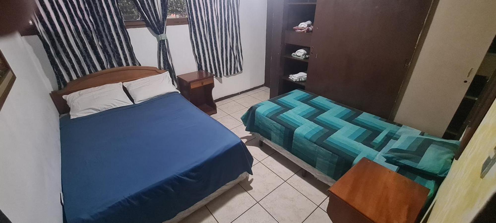Hostal Dona Mercedes Juayua Bagian luar foto