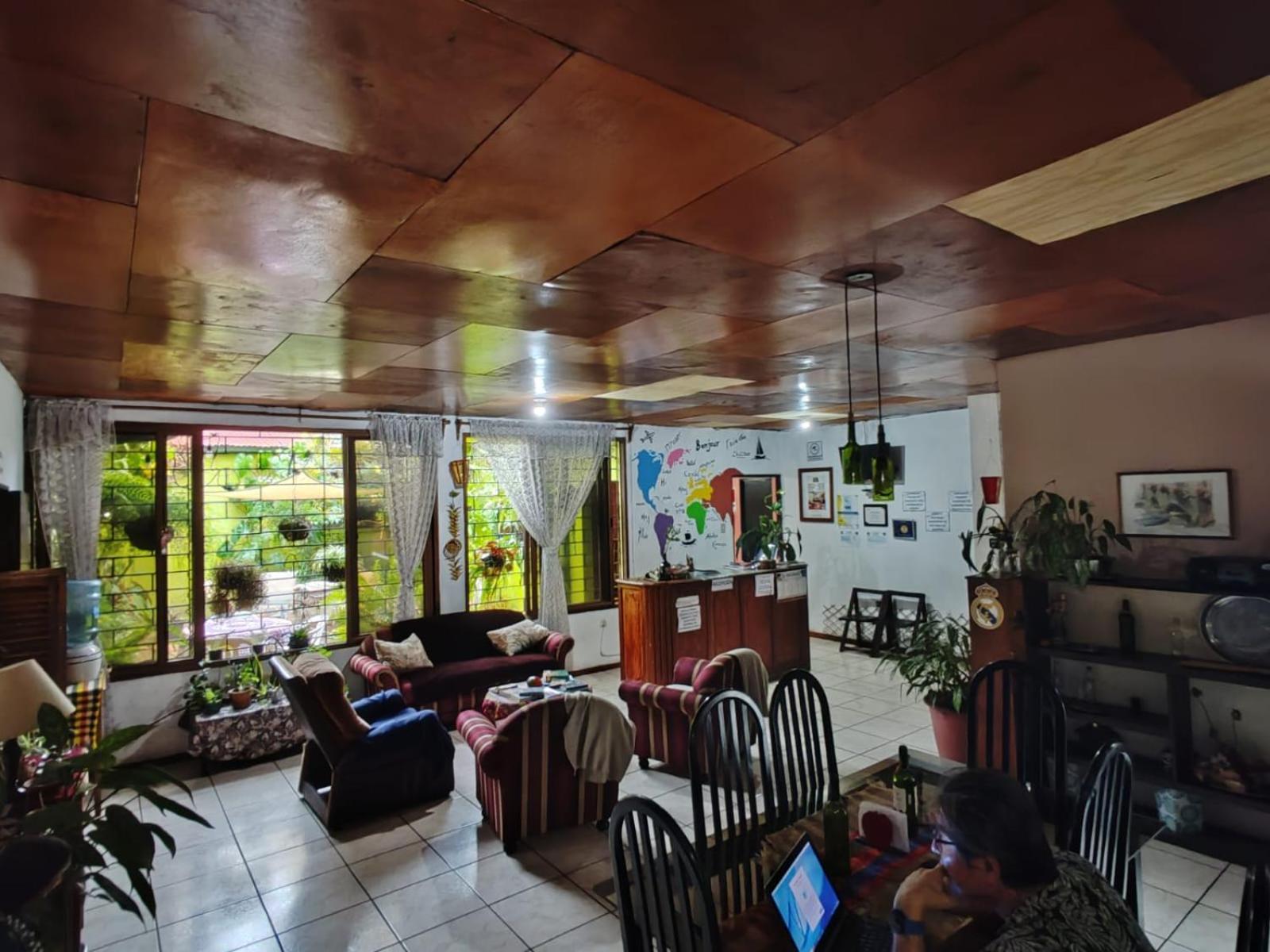 Hostal Dona Mercedes Juayua Bagian luar foto